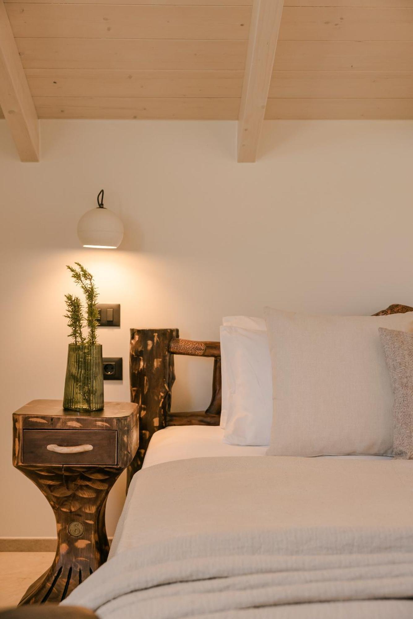 Hilaritas Luxury Suites Sea View, Private Pool & Jacuzzi Paradise Ratzaklíon Exterior foto