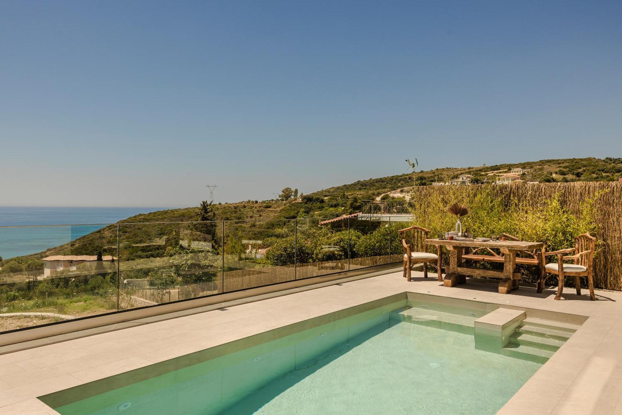 Hilaritas Luxury Suites Sea View, Private Pool & Jacuzzi Paradise Ratzaklíon Exterior foto