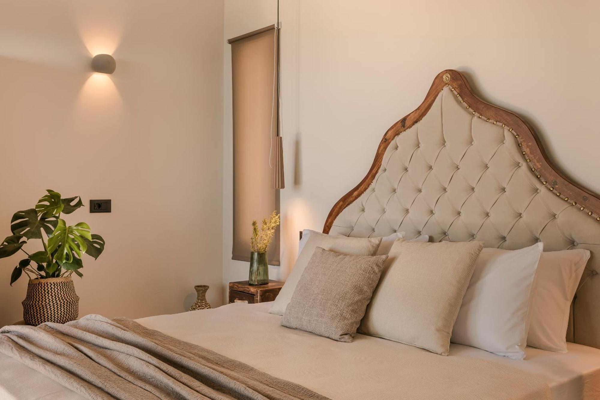 Hilaritas Luxury Suites Sea View, Private Pool & Jacuzzi Paradise Ratzaklíon Exterior foto