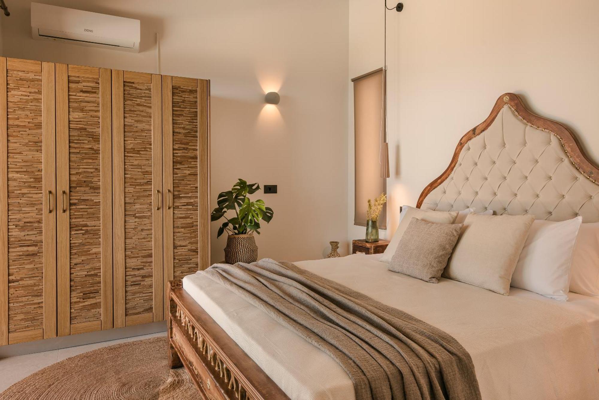 Hilaritas Luxury Suites Sea View, Private Pool & Jacuzzi Paradise Ratzaklíon Exterior foto