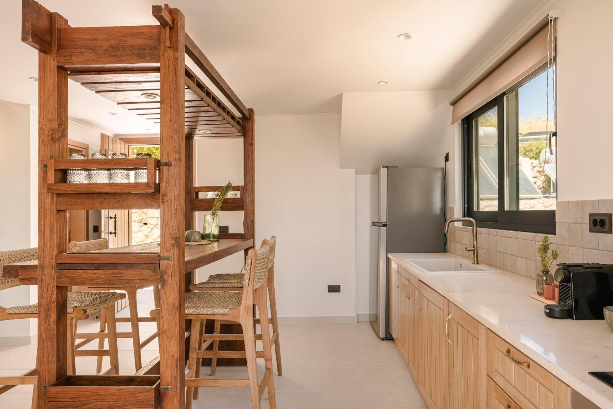 Hilaritas Luxury Suites Sea View, Private Pool & Jacuzzi Paradise Ratzaklíon Exterior foto
