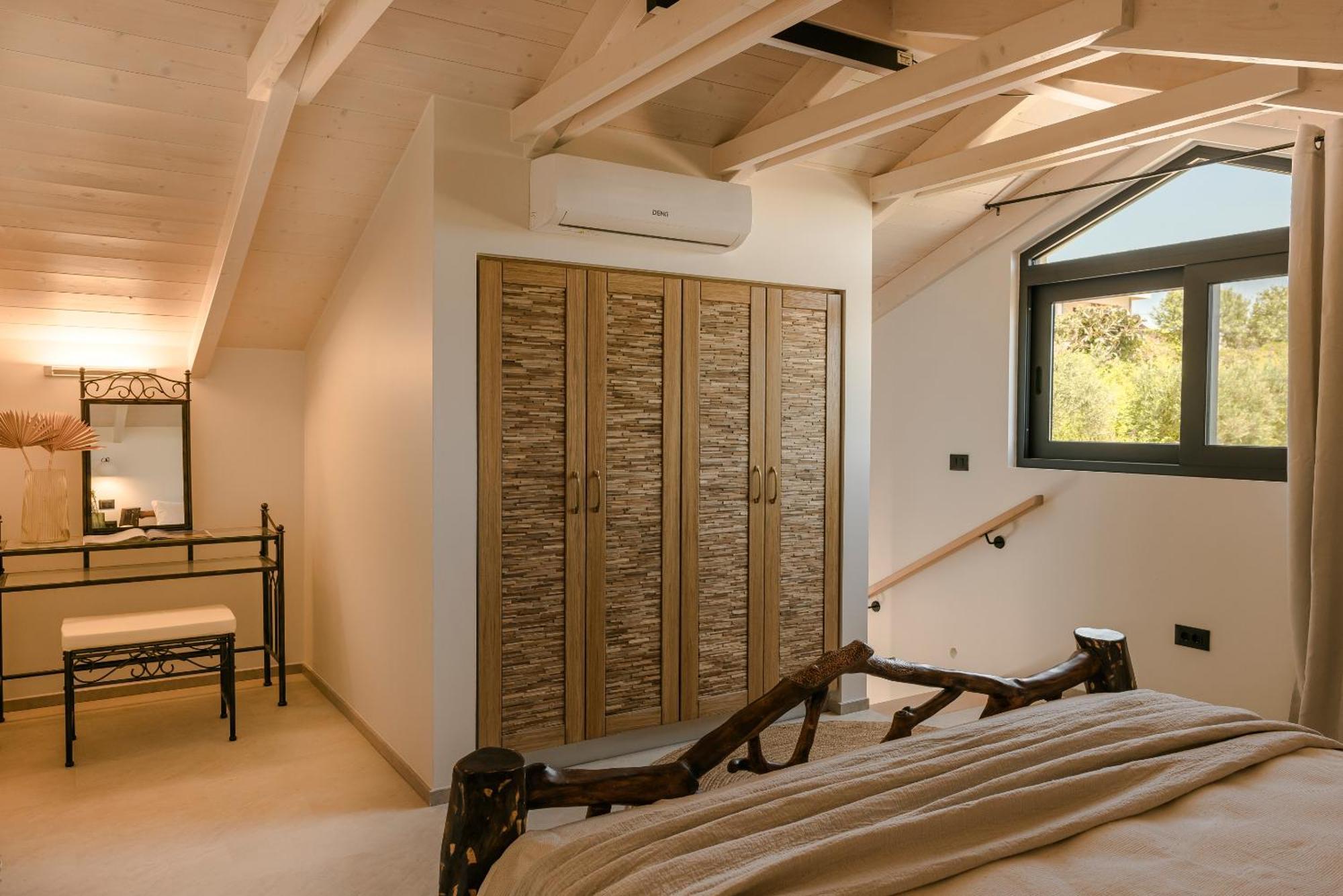 Hilaritas Luxury Suites Sea View, Private Pool & Jacuzzi Paradise Ratzaklíon Exterior foto